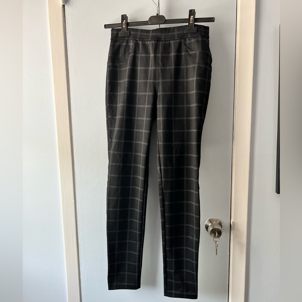 Sanctuary Black and Grey Pants (Size Small)